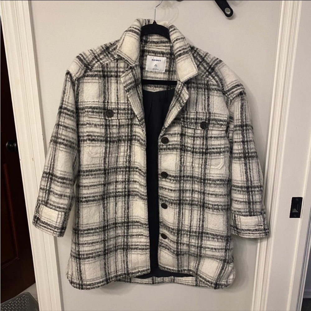 Old Navy Plaid Shacket Utility Jacket - xs petite